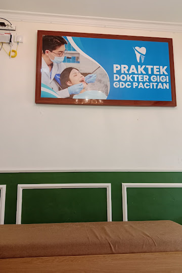 Area tunggu pasien Klinik Gigi GDC Pacitan